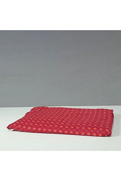 Reiashn Rose patterned red prayer shawl