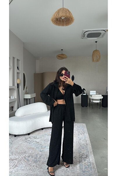 Buket Teke Black Triple Stone Set