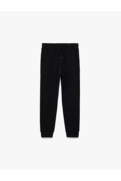 Koton Βασικό Jogger Sweatpants με τσέπες και κορδόνια στη μέση