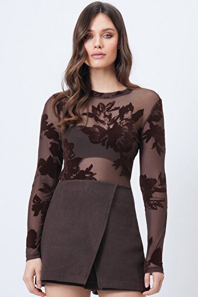 Trend Alaçatı Stili Women's Brown Floral Patterned Transparent Tulle Blouse Vs01691