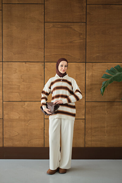 LOCCO Κρέμα για γυναικεία ρούχα με λεπτομέρεια με κουμπιά