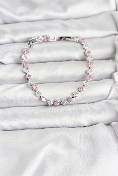 Clariss YRTCL Kare Zirkon Taşlı Gümüş Renk Kadın Bileklik