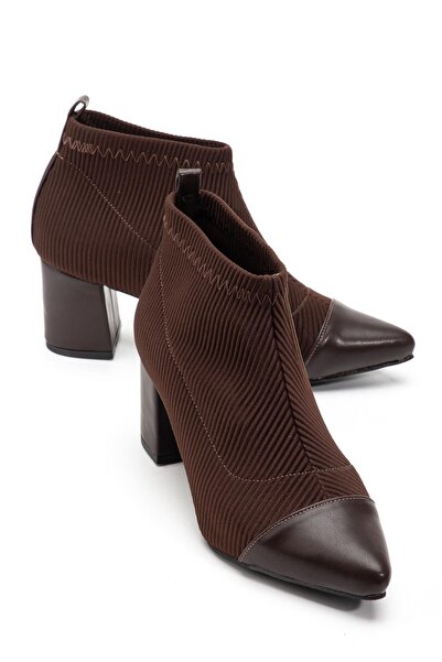 SUİNS SHOES حذاء نسائي من سوينز فينيا موديل أسود وبني بارتفاع كعب 6.5 سم