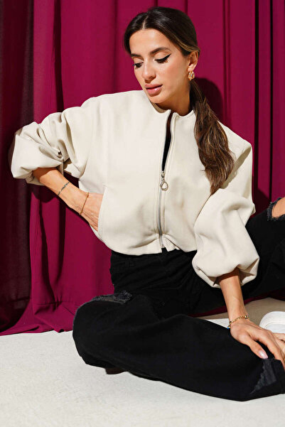 YAZGI MODA Bilek Lastik Detaylı Kısa Kaşe Ceket Bej