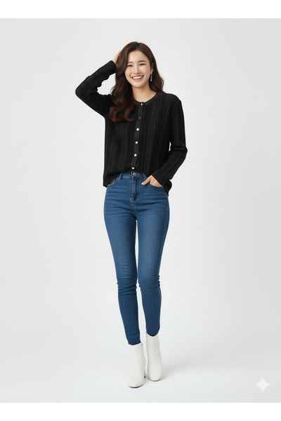 CELTMODA Women's Glitter Detailed Buttoned Mini Cardigan - Black