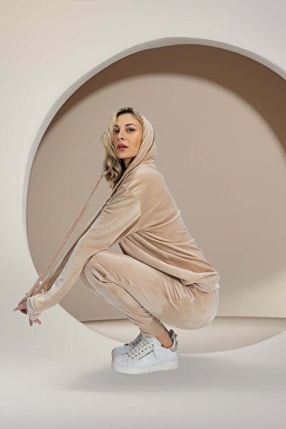 monarh Velvet tracksuit with hood Cream Jolie Divas