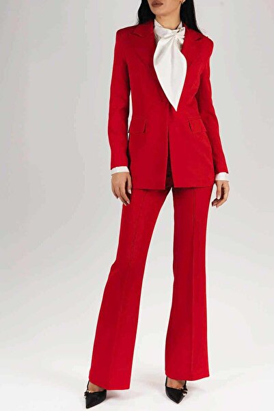 monarh Classic red suit