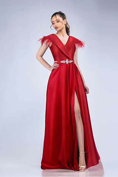 Perdonna Premium long dress made of elastic taffeta, wrap-around bodice and decorative feathers - Karina 51035