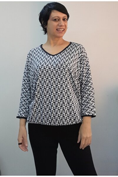 Mertcan Butik White Black Patterned V-Neck Batwing Three-Quarter Sleeve Skirt Cuff Combed Viscose T-Shirt