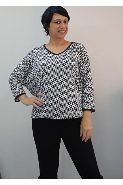 Mertcan Butik White Black Patterned V-Neck Batwing Three-Quarter Sleeve Skirt Cuff Combed Viscose T-Shirt