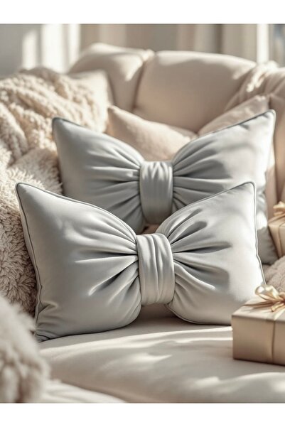 JACA Set of 2 Christmas Themed Velvet Bow Decorative Pillows (2 Pieces)