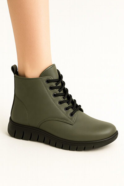 GÜMÜŞALP Kadın Hakiki Deri Fermuarlı Kauçuk Taban Bağcıklı Bot