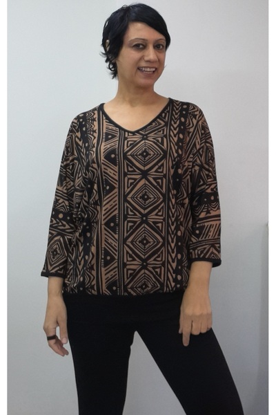 Mertcan Butik Black Dark Latte-Toned V-Neck Batwing Three-Quarter Sleeve Combed Viscose T-Shirt