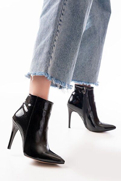 Zerenyus Zri̇n-4802 Premium Black Crocodile High Thin Heeled Zippered Women's Boots