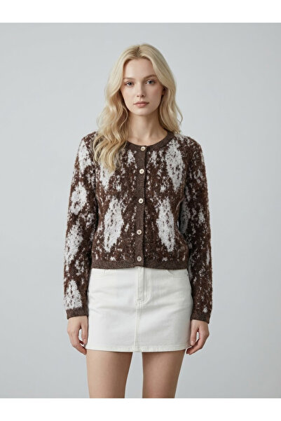 Qoolest Kadın Yumuşak Dokulu Desenli Düğmeli Crop Triko Hırka