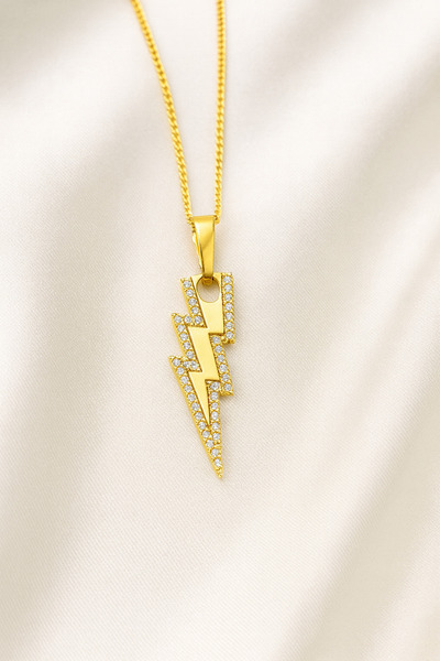 A-STİL TAKI Kadın Hediye Kutu Altın Kaplama Zirkon Taşlı Şimşek Çelik Kolye