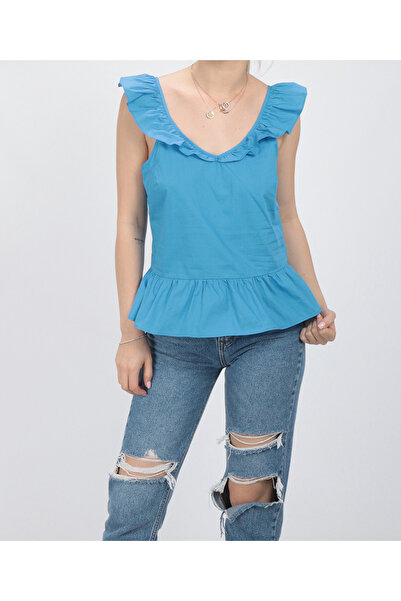 Noisy May Maiou, Albastru