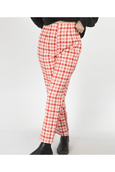 Evendi Pantaloni, Rosu