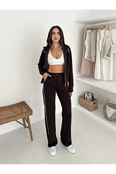 CyRo Women's Zippered Relaxed Fit Piped Tracksuit Set