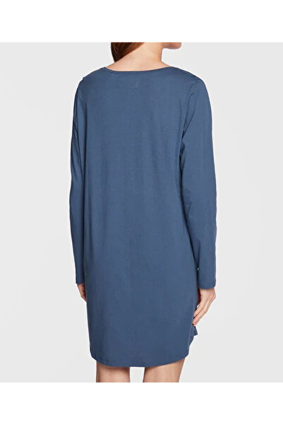 Triumph Rochie de noapte, Bleumarin