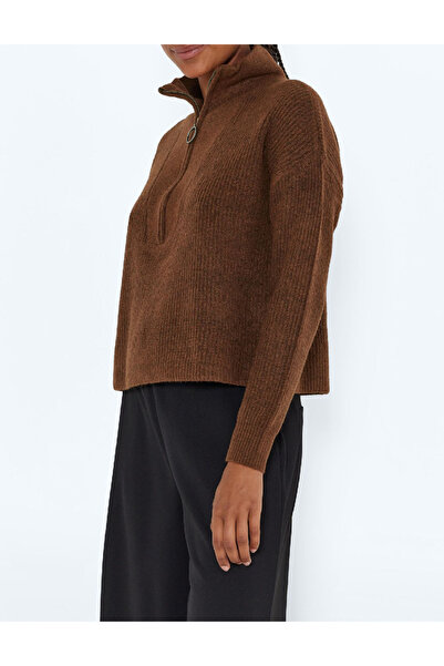 Noisy May Sweater, Brown
