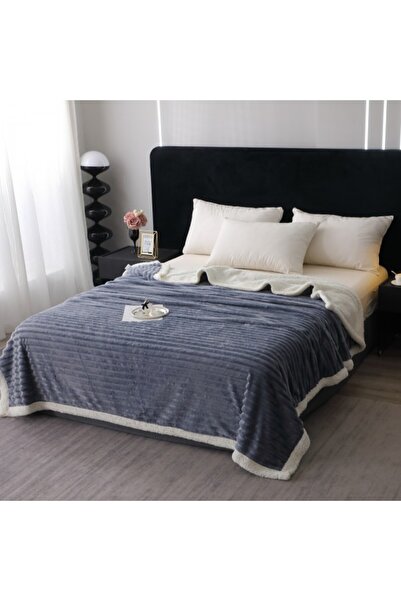 Cocolino Blanket with White Fur, Striped Pattern 200x230 cm