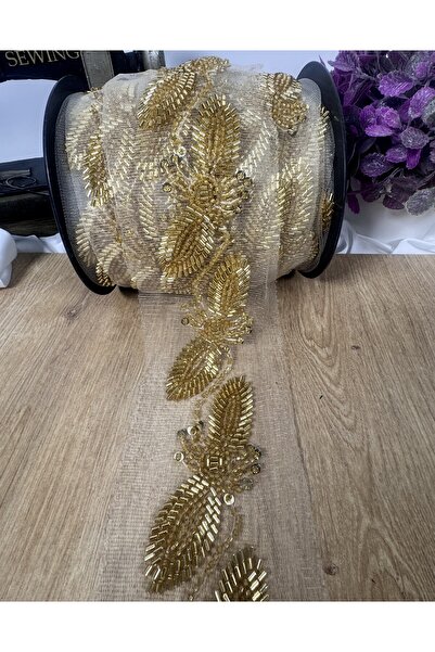 jasmina store tül şerit üstüne desenli boncuk işleme