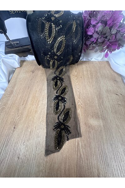 jasmina store tül şerit üstüne desenli boncuk işleme