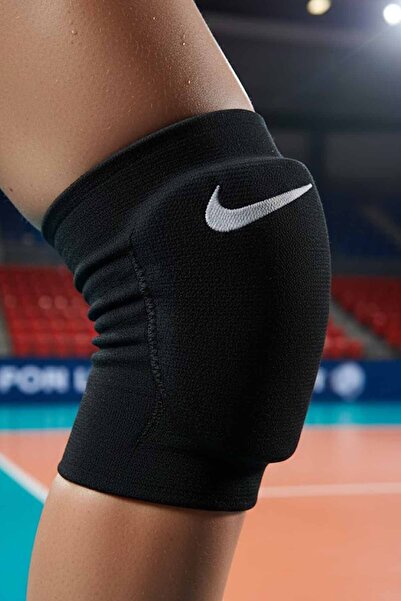 Nike Volleyball Dizlik Essential Volleyball Knee Pad