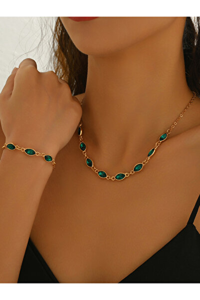 Take Two By Styli طقم قلادة وأسورة من أحجار الراين الخضراء
