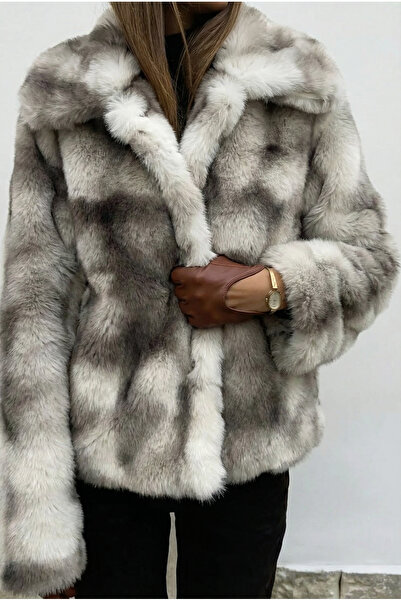 FEMELLE Women's Grey Hidden Snap Button Lined Premium Fur Coat