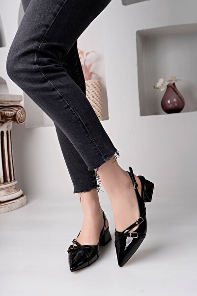 Luis a Costa Black 4 cm Heeled Shoes with 3 Buckles