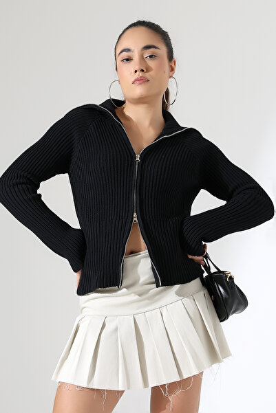 GND سترة نسائية بتصميم ياقة مطوية وسحاب مزدوج