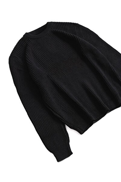 no7man Savoya Black Sweater