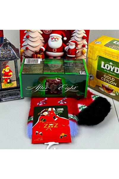 velve Christmas Delight package, lantern, After Eight chocolate, Christmas socks for women, tea, gift box