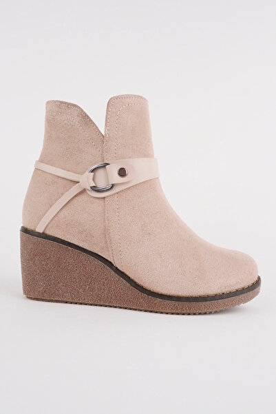 Madam Tarz Μπότες με τακούνι με λεπτομέρεια ζώνης KCl-DL01