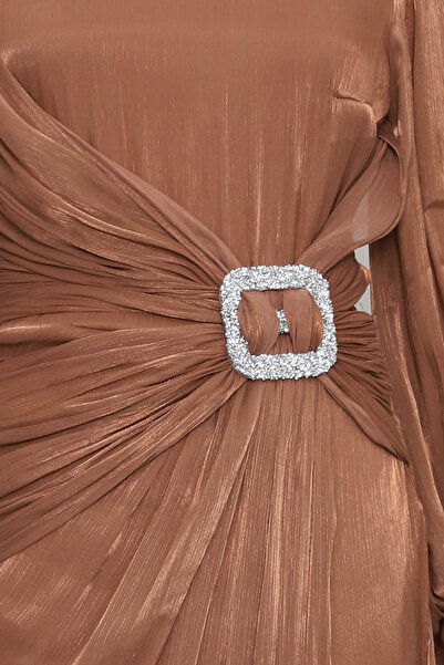 İmajButik Βραδινό φόρεμα καφέ με πέτρινη λεπτομέρεια στο μπροστινό μέρος