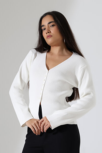 GND Women's Slim Fit Long Sleeve Basic Buttoned Cardigan