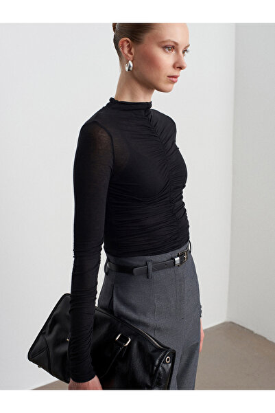 Dilvin 32333 Cashmere Blend Gathered Blouse-Black