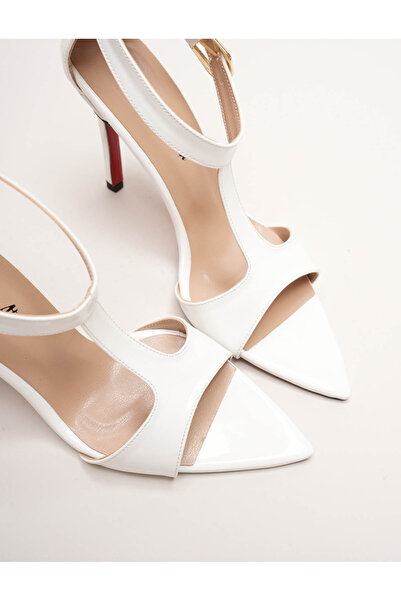 Ayakkabı Ateşi Παπούτσια με λεπτό τακούνι με μυτερή μύτη και λεπτή αγκράφα με λουράκια στον αστράγαλο