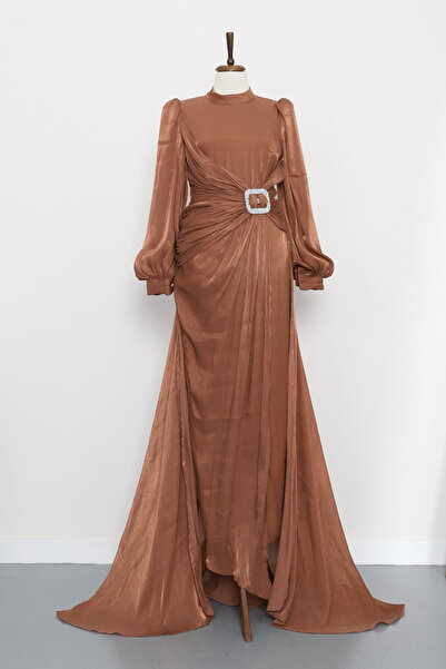 İmajButik Βραδινό φόρεμα καφέ με πέτρινη λεπτομέρεια στο μπροστινό μέρος