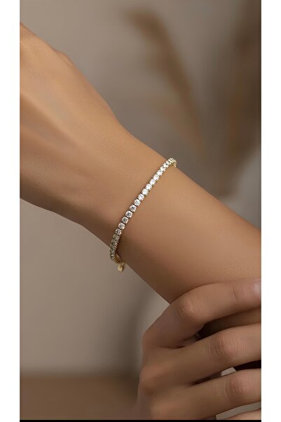 İNN JEWELLERY Steel Bracelet, Tarnish-Free, Anti-Allergic, with Zirconium Figure (2 Years Importer Warranty)