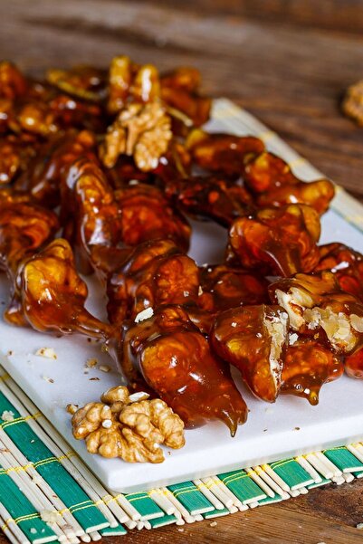 BEN GURME Pekmezli Kelebek Walnut and Pistachio Juice 1000 Grams