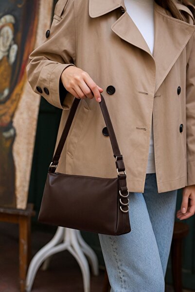 Tandi Bags Cornald Ring Detailed Baguette Bag Brown