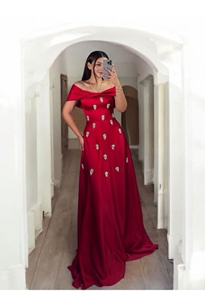 OLA Madonna Zirkon Taşlı Saten Kırmızı Renk Abiye Elbise