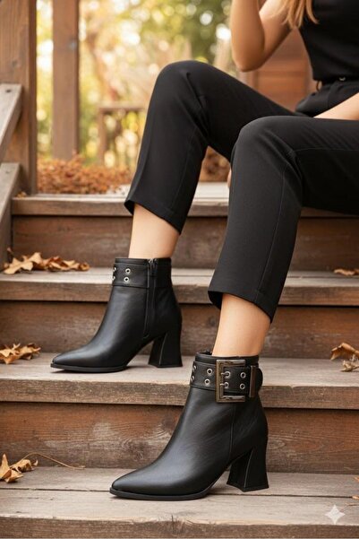 fort 573200 Buckle Detailed Pointed Toe 7 cm Thick Heel Zippered Women's Boots