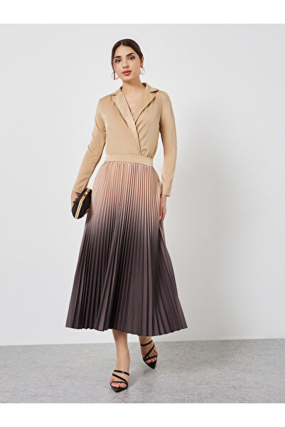 Styli فستان ماكسي من قماش البليزر باللون البيج أومبري