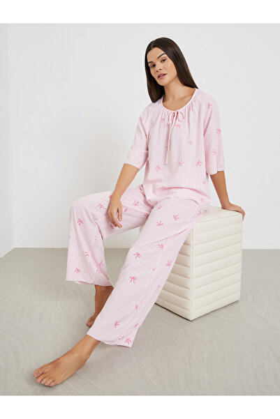 Styli All-Over Stripe and Bow Print Tie-Up Neck Top and Pyjama Set