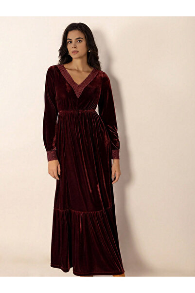 Take Two By Styli Burgundy Velvet Maxi Dress with Lace Trim Detail