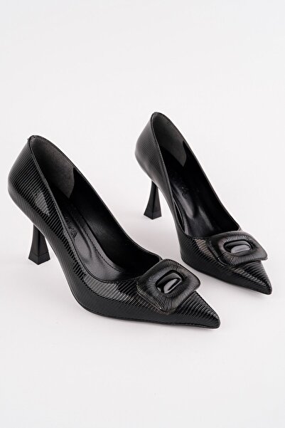 BAHRİNA Women's Buckled Thin Heeled Stiletto Shoes